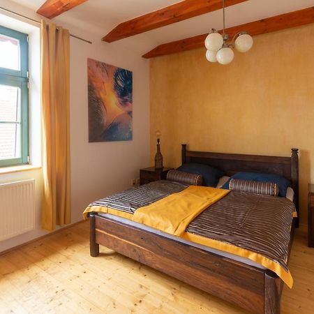 Apartment Sirius E In Center Of Cb Ceske Budejovice Eksteriør billede
