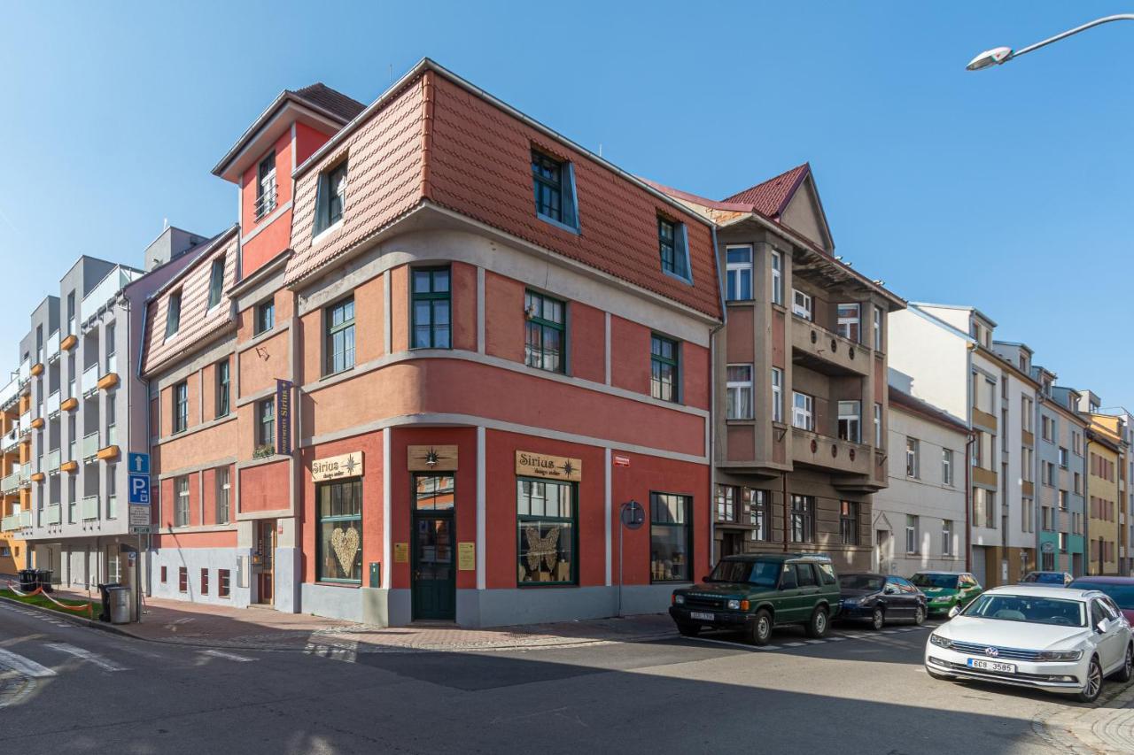 Apartment Sirius E In Center Of Cb Ceske Budejovice Eksteriør billede